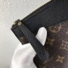 LV DAILY POUCH M62048