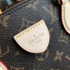 LOUIS VUITTON RIVOLI MM M44546