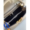 LV Capucines M94428