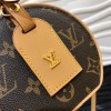 LV Mini Boite Chapeaux M44699