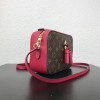 Louis Vuitton Monogram SAINTONGE M43557