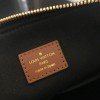 Louis Vuitton V TOTE MM M43948