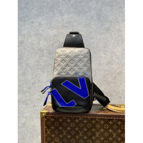 Louis Vuitton LV logo shoulder bag