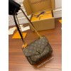 LV Passy M45592