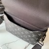 LV Steamer Messenger Monogram Eclipse M45585