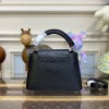 Louis Vuitton Capucines Black Ostrich leather mini bag