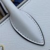 Prada paradigme 3857