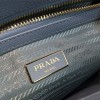 Prada galleria medium 3944