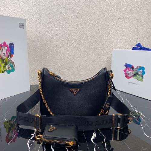 Prada Re-Edition 2005 Saffiano HOBO