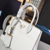 Prada paradigme 3853
