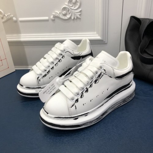 ALEXANDER MQUEEN Platform Trainers in White 02