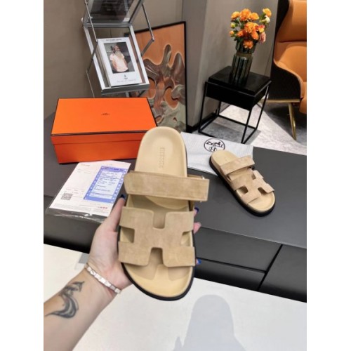 Hermes Chypre beige suede sandal