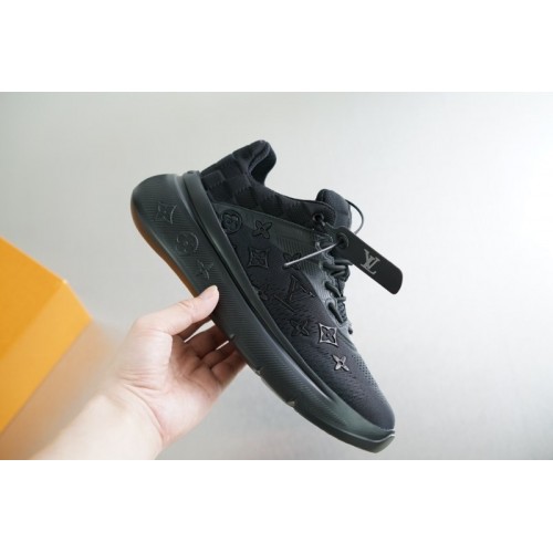 Louis Vuitton black men sneaker