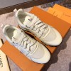 Louis Vuitton Sneakers White
