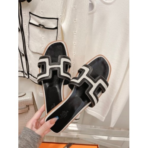 Hermes black slippers 02