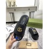 Gucci black leather slippers