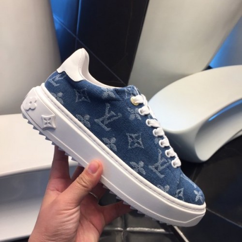 Louis Vuitton Sneaker