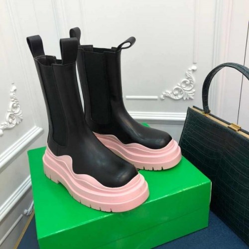 Bottega Veneta Boots in pink/black