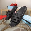 Gucci GG rubber slippers