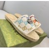 Gucci color GG raffia slippers