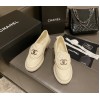 Chanel Flat Loafers White / Black / Beige