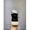Off-White sneaker