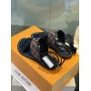 LV Sandals 005