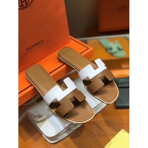Hermes Slippers White/ Brown