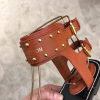 LV Sandals 004