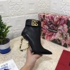 DG black leather boots