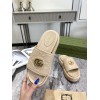 Gucci beige leather slippers