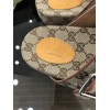 Gucci slippers unisex