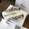Dior embroided pink shoes