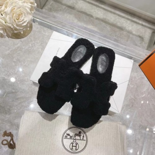 Hermes black slippers