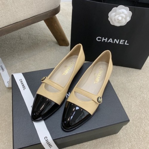 Chanel beige flats