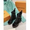 Louis Vuitton Lauréate Desert black leather ankle boots