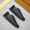 Louis Vuitton Sneakers 001