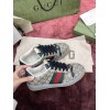 Gucci shoes 09