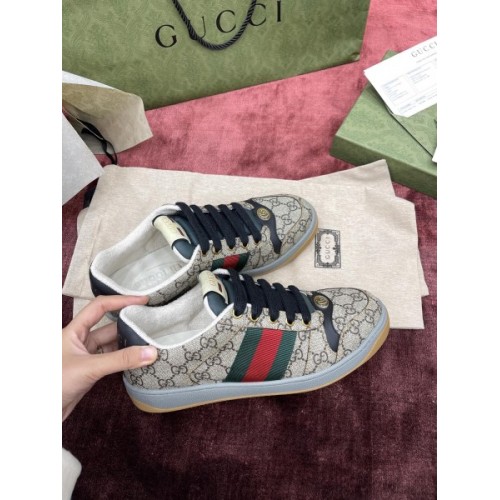 Gucci shoes 09