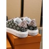 LV sneakers shoes