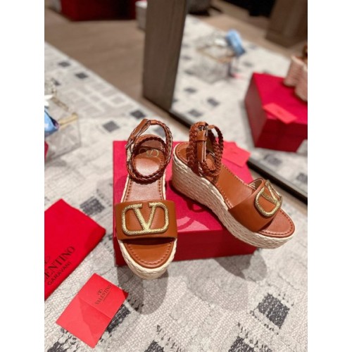 Valentino Garavani VLogo brown sandals 9cm