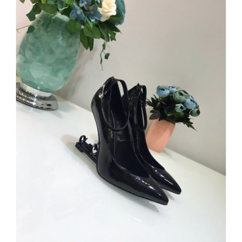 YSL black patent heels 02