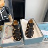 Gucci sandals in black