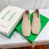 Bottega Veneta beige flats